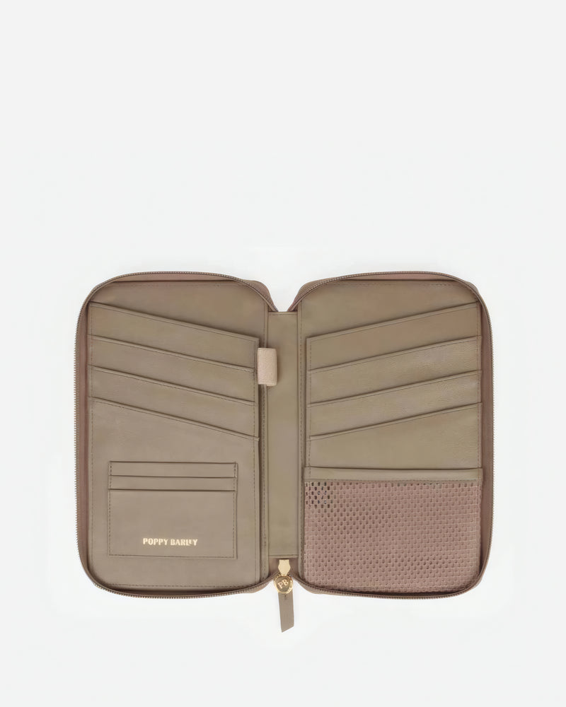 The Six Person Passport holder & Slim Luggage Tag Set Truffle