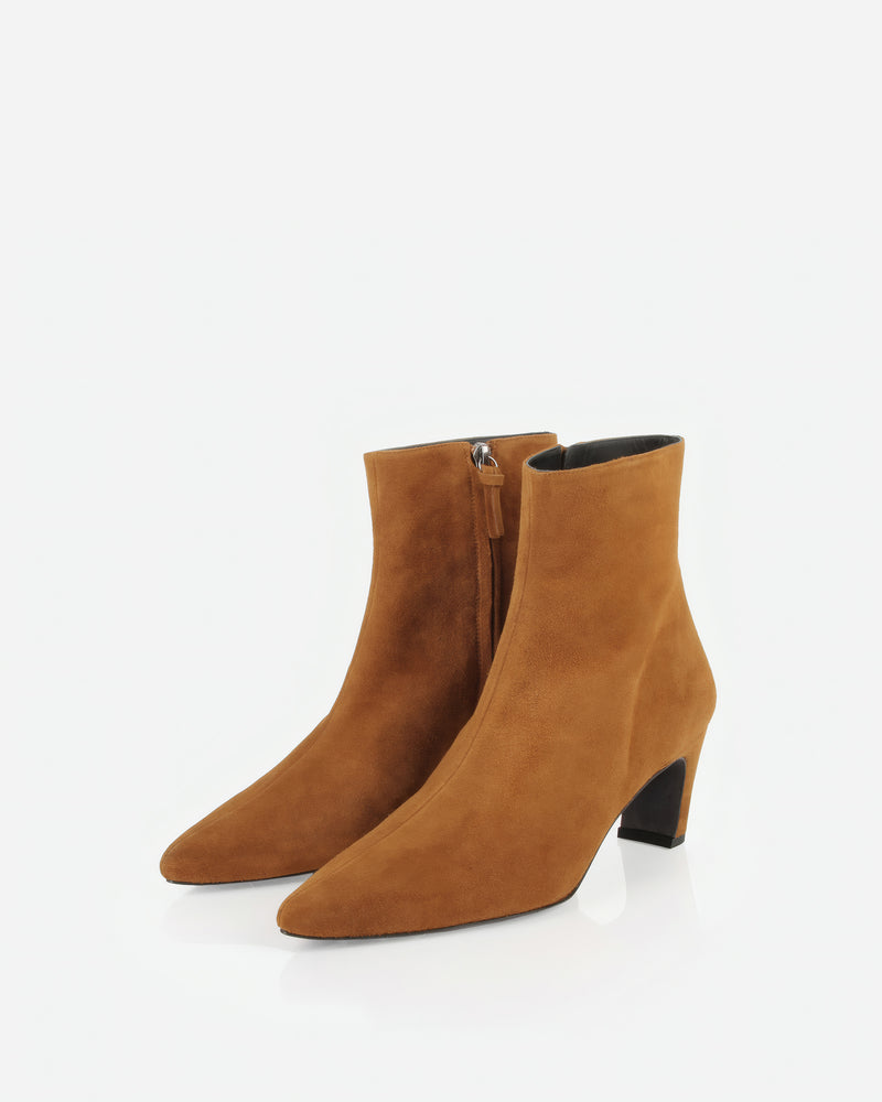 The Toujours Boot Cinnamon