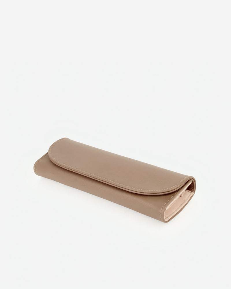 The Travel Jewelry Case Biscotti