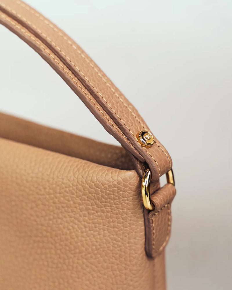 The Via Monte Bag Biscotti