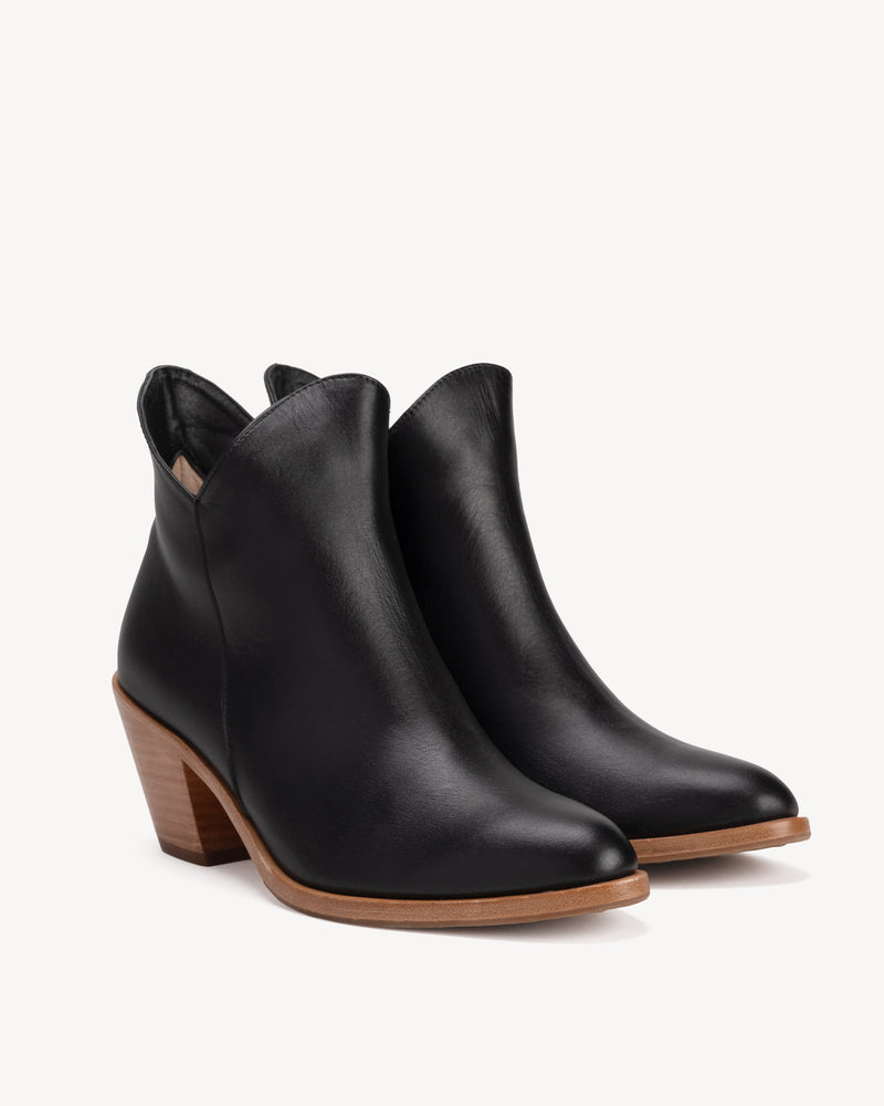 The Two Point Five Ankle Boot Black Water Resistant
