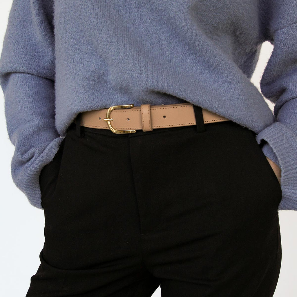 The Accent Belt Gold Biscotti