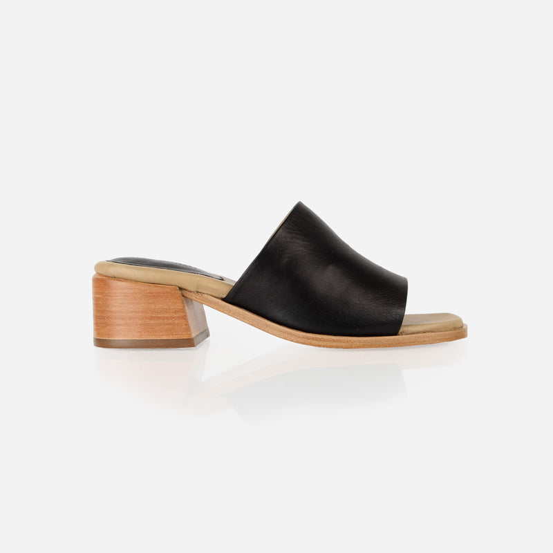 The Spritz Heeled Sandal Black