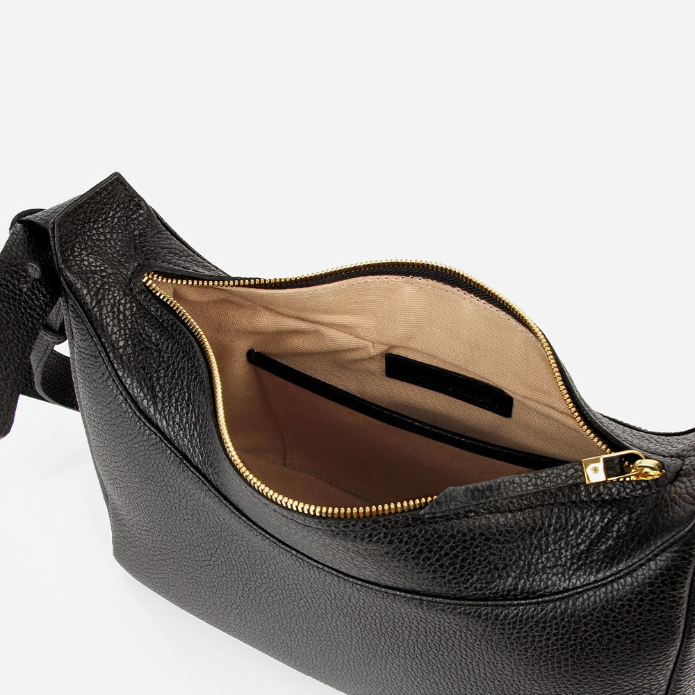 The Tres Chic Bag Biscotti Pebble